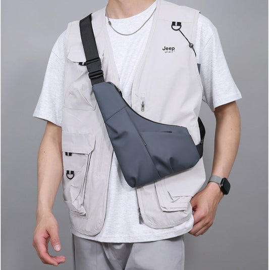 Lightweight Close Fitting Triangle Cool Crossbody Bag