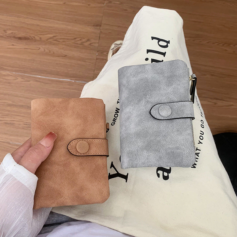 High Quality Buckle Hook Short Ladies Wallet