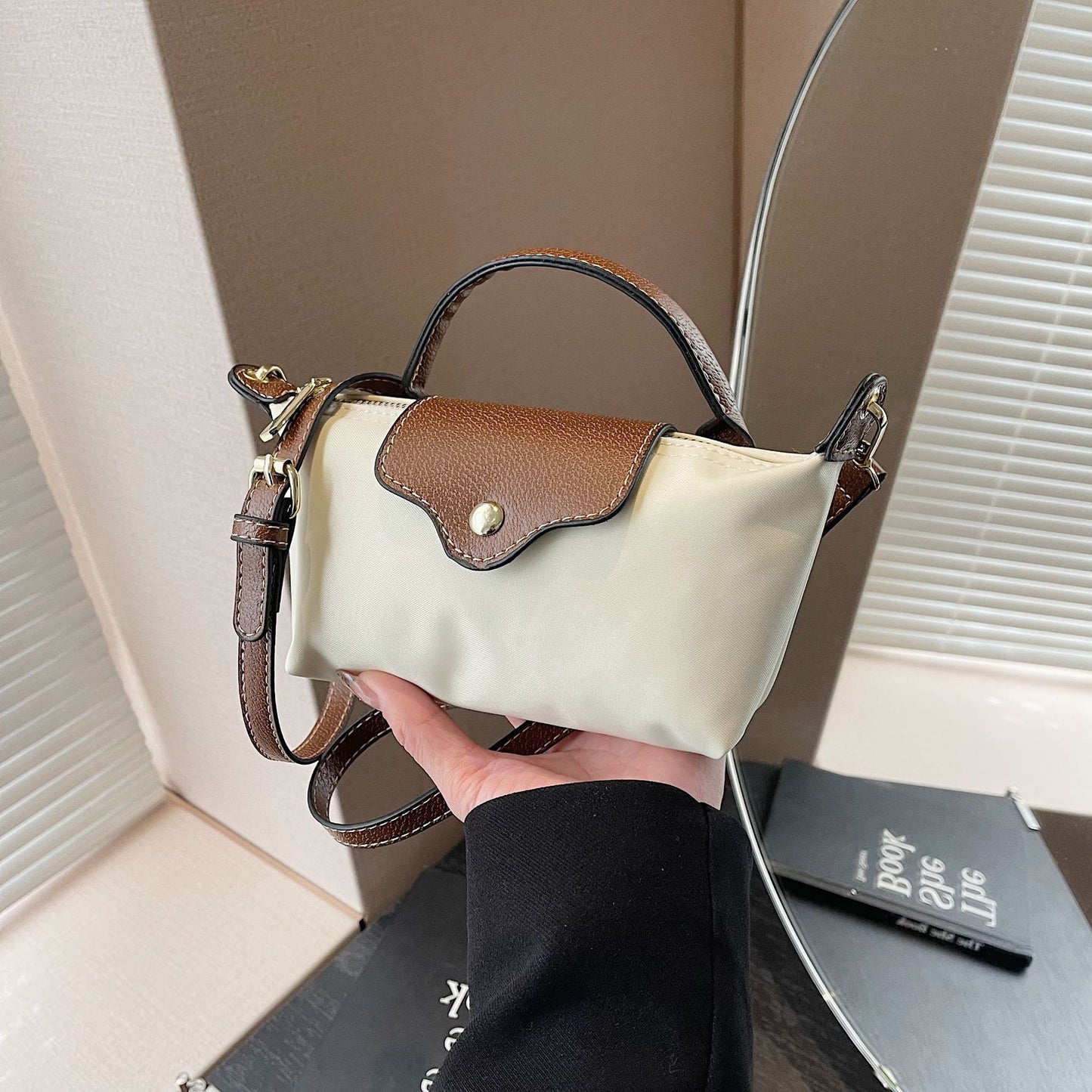French Style High End Shoulder Crossbody dumpling Bag