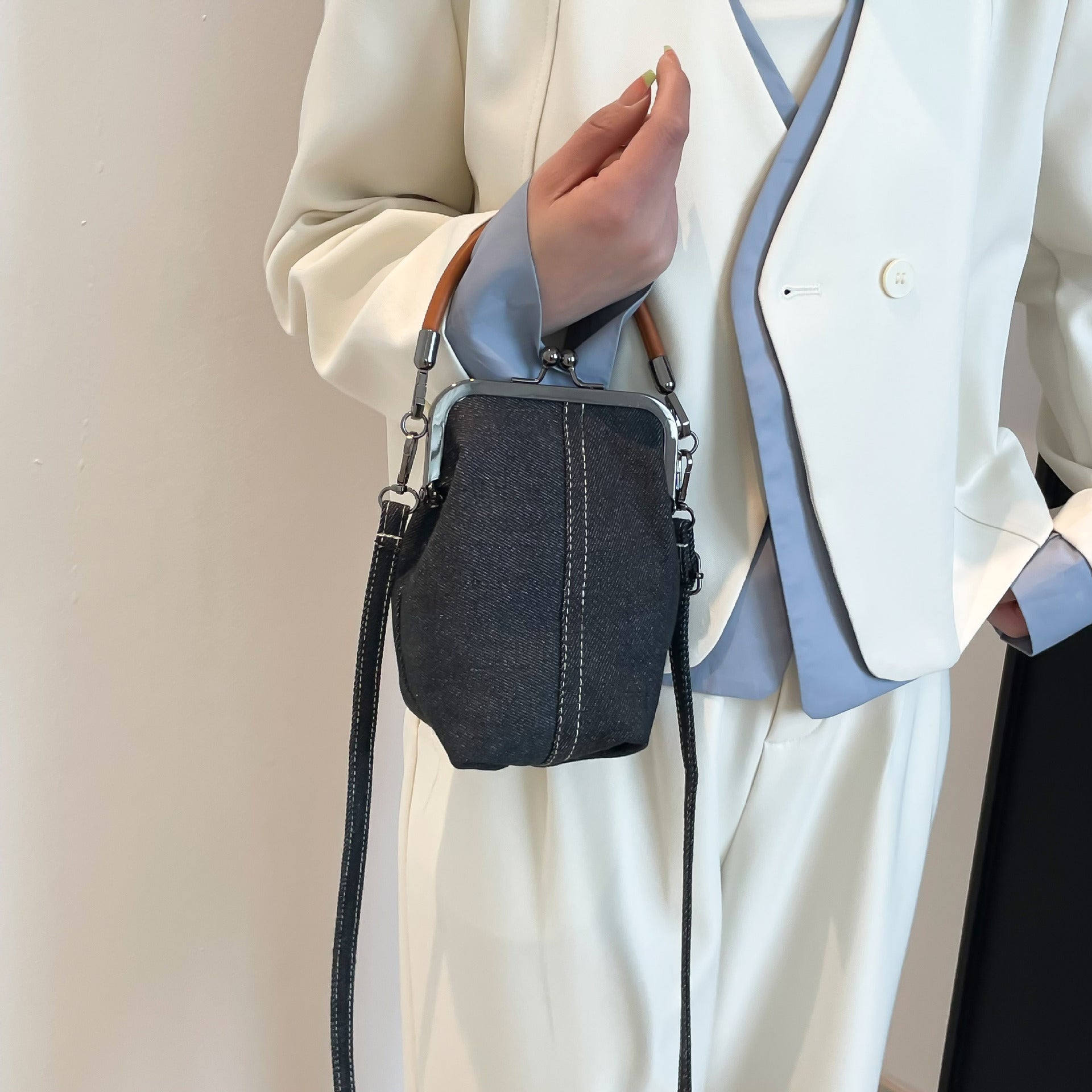 Vintage Canvas Bucket Shoulder Bag for Women Denim Style Underarm Crossbody Bag