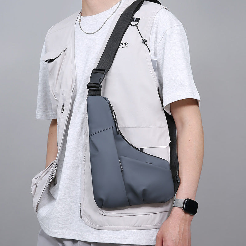 Lightweight Close Fitting Triangle Cool Crossbody Bag