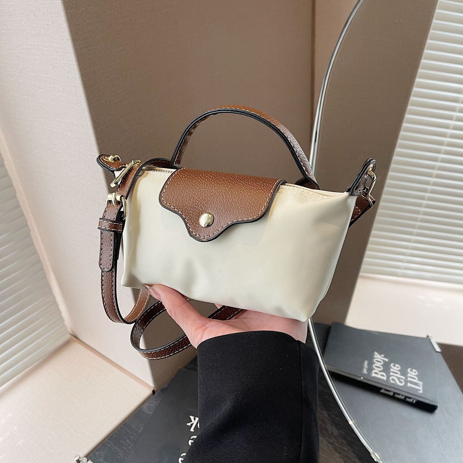 French Style High End Shoulder Crossbody dumpling Bag