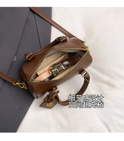 Luxury Retro Boston Handbag for Women | Premium Crossbody & Shoulder Bag