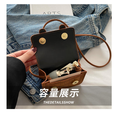 Vintage Buckle Mini Crossbody Bag – Retro PU Leather Shoulder Bag